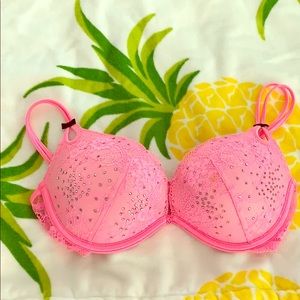 Victoria Secret Sexy Little Things bra 36b